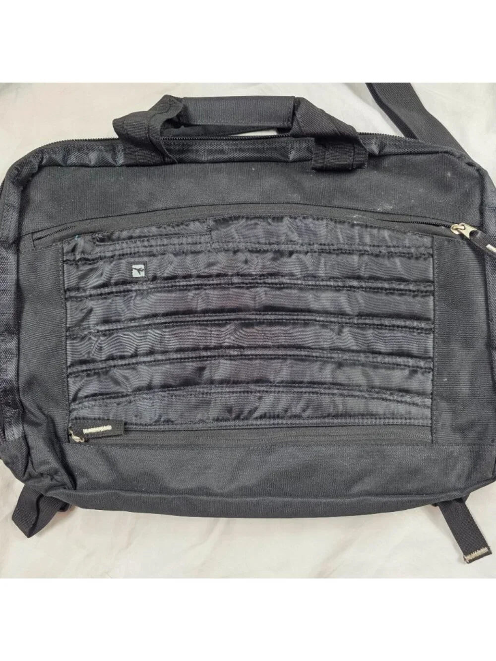 OGIO City Corp Messenger Laptop Bag Black Adjustable Strap Pockets CRB Auto